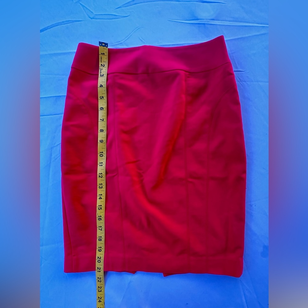 Express Red Pencil Skirt Knee-Length Cocktail